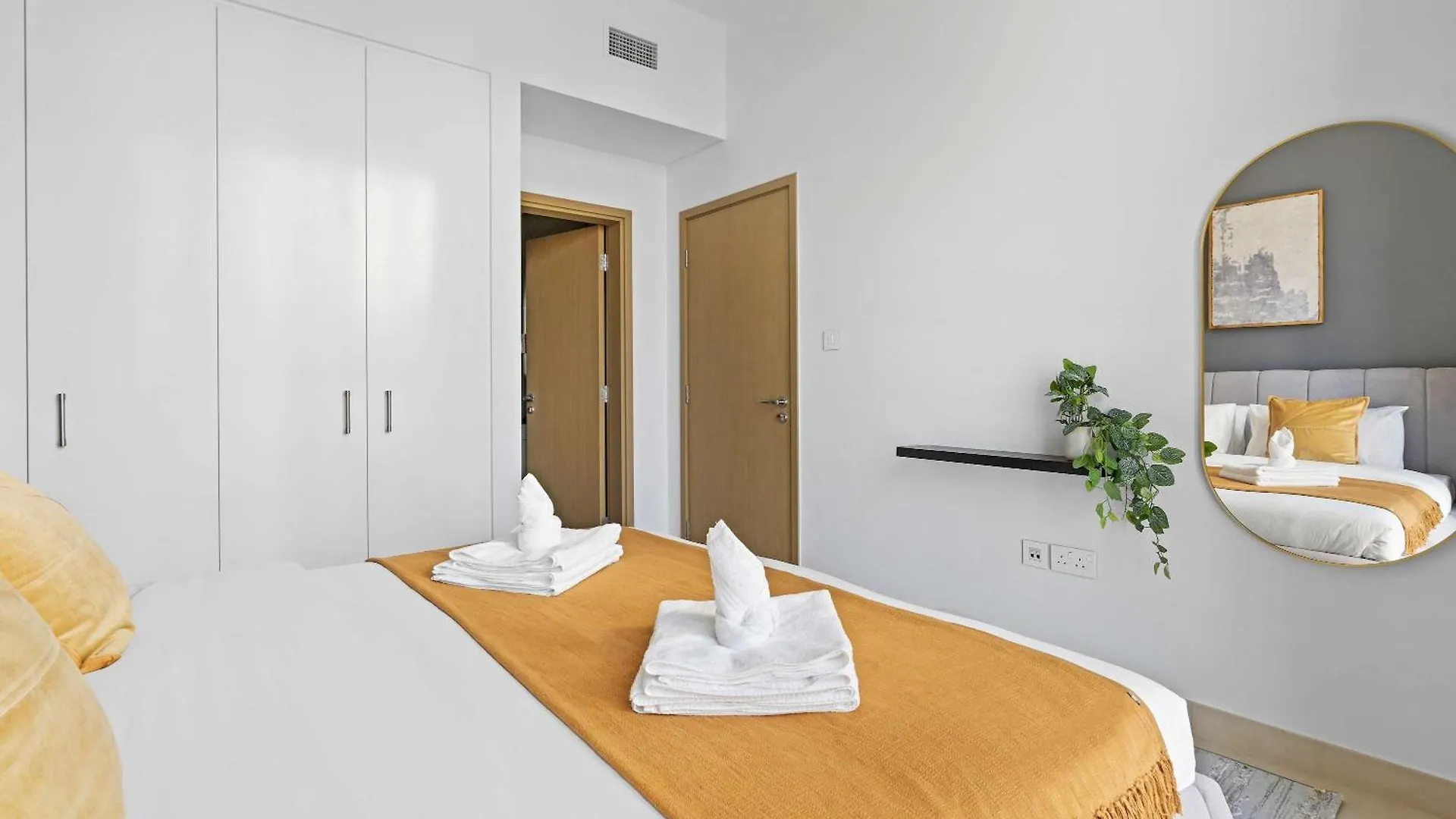 شقة Silkhaus Modern 1Bdr In Downtown With Balcony, Pool, Gym دبي